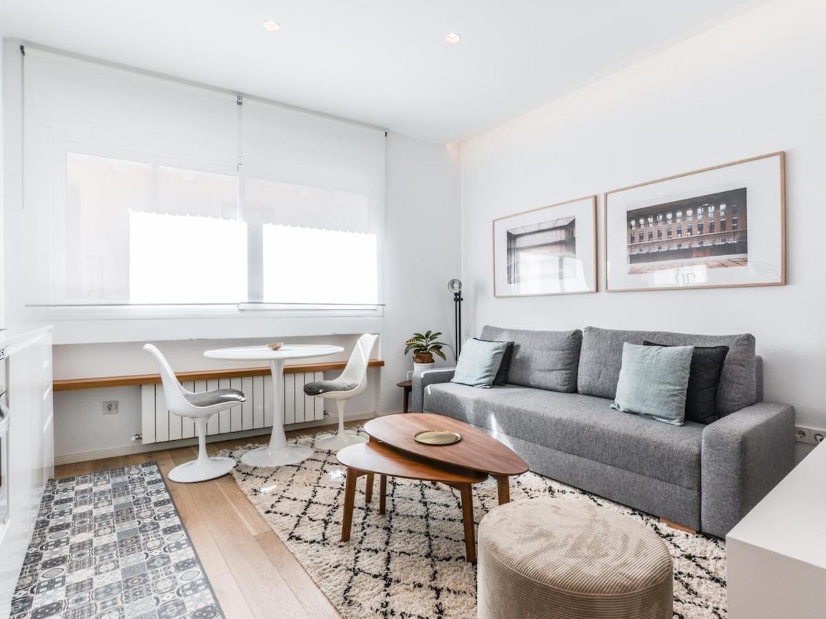 Apartamento Reformado En La Calle Pez Alquiler Temporal Madrid Exteriér fotografie